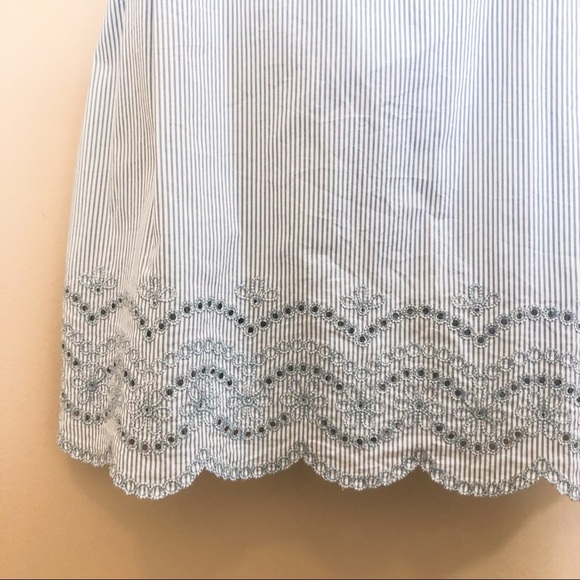 BCBG tank top - size medium - Picture 2 of 9